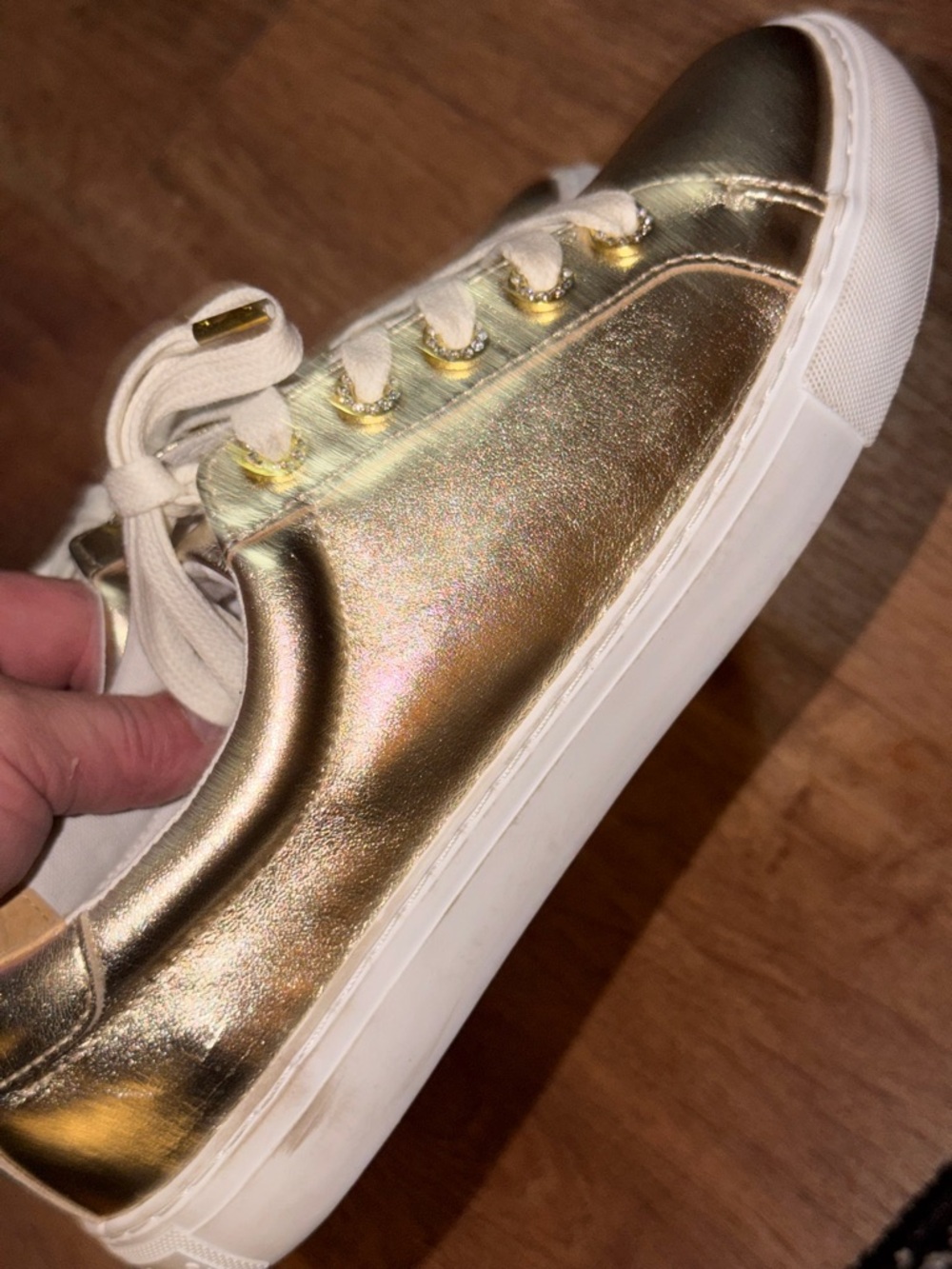 Lilly Pulitzer metallic Gold Lace-Up Women’s Sneakers size 9 - Picture 6 of 8
